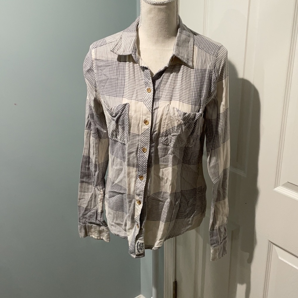 A&F flannel - Picture 3 of 4